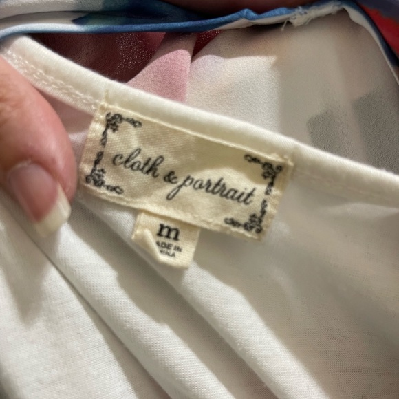 This shirt is perfect for the 4th of July. - Picture 6 of 9